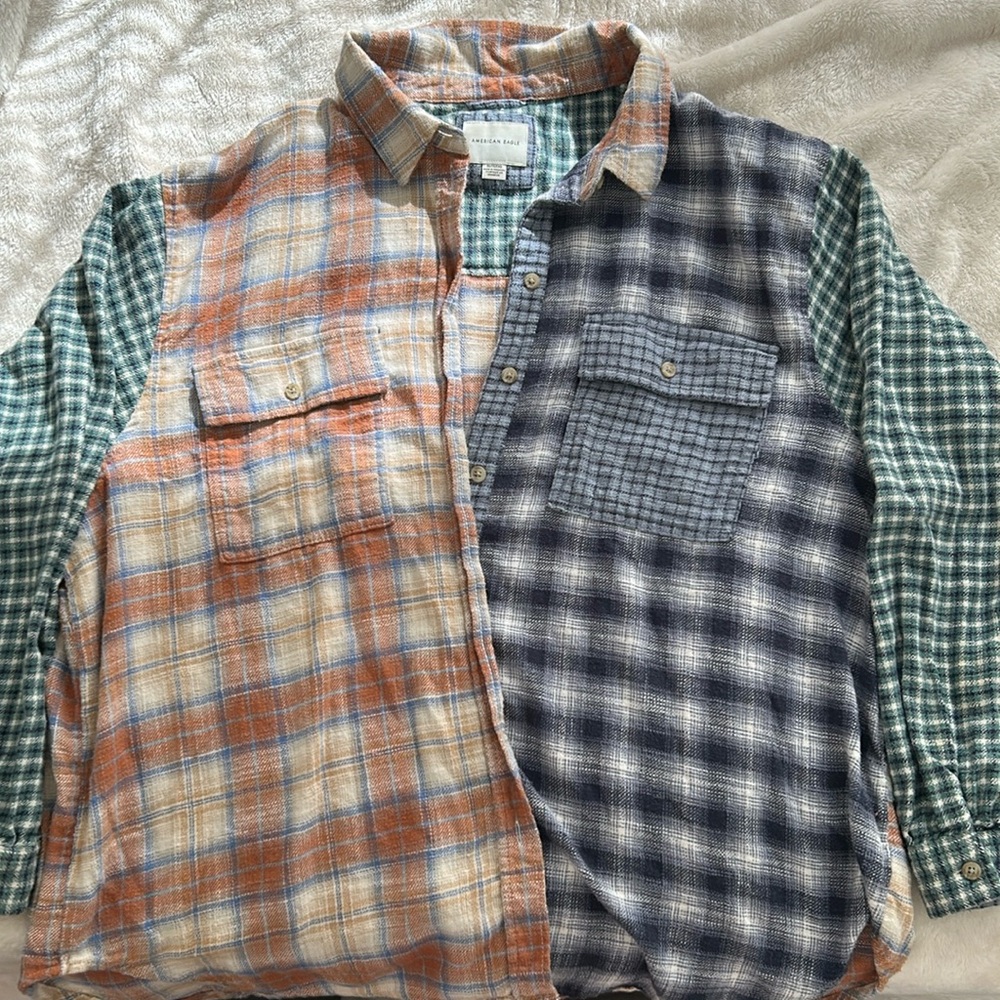 American 
Eagle Extra large patchwork flannel
